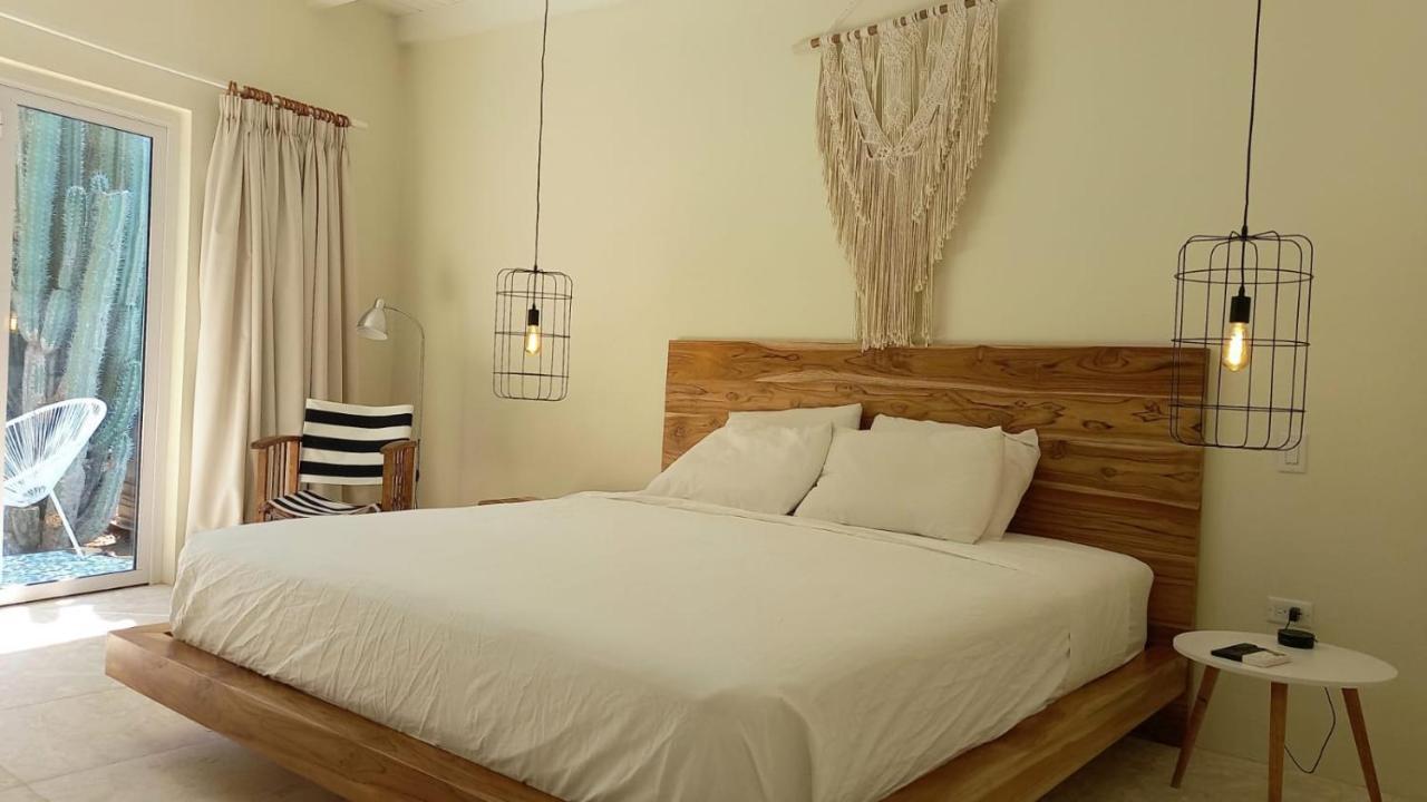 Naima Luxury Home, Cottage & Apartment Rentals Paradera ภายนอก รูปภาพ